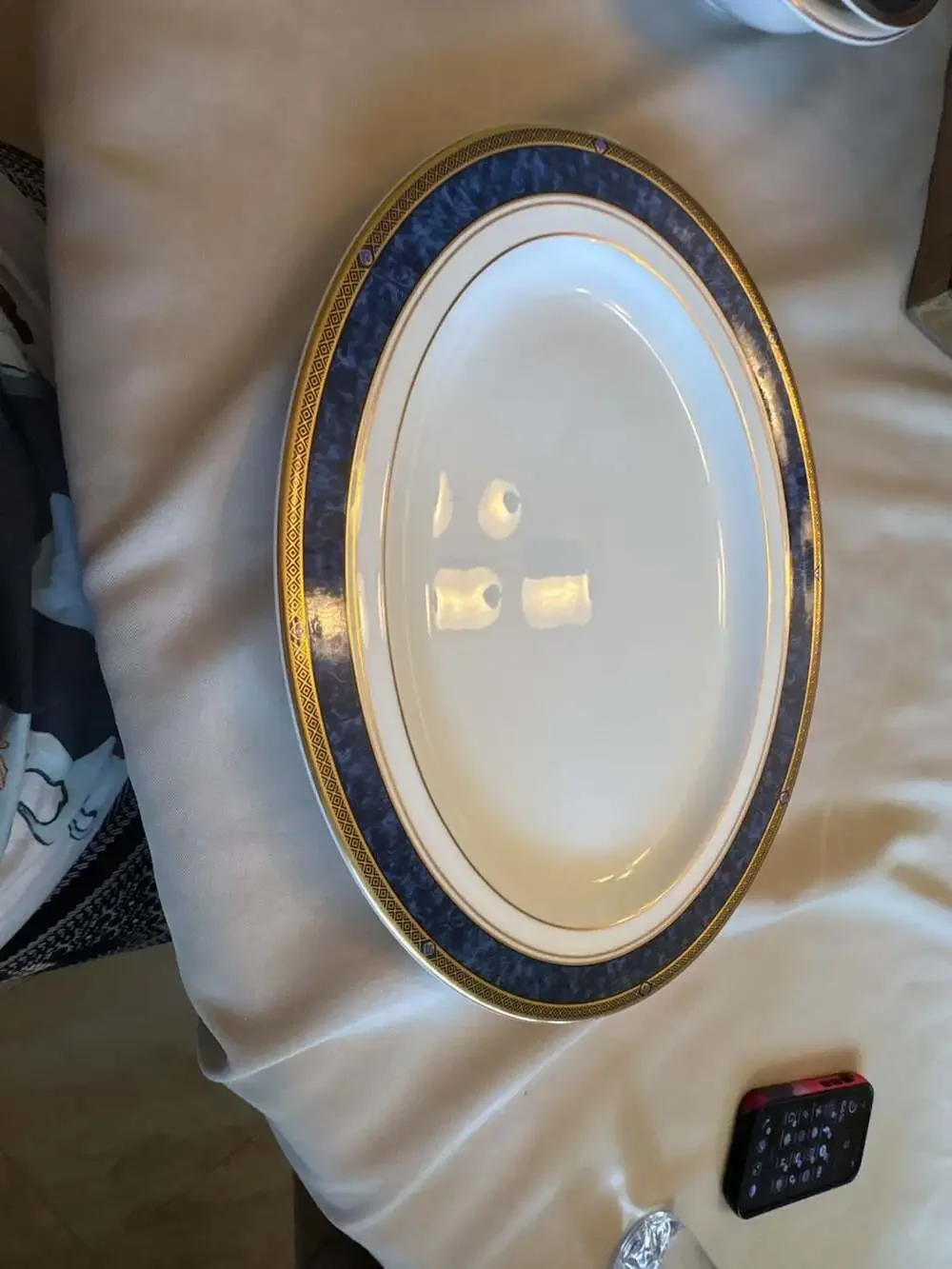 Royal Doulton Stanwyck Open Vegetable Dish and Rim Soup Bowl Set